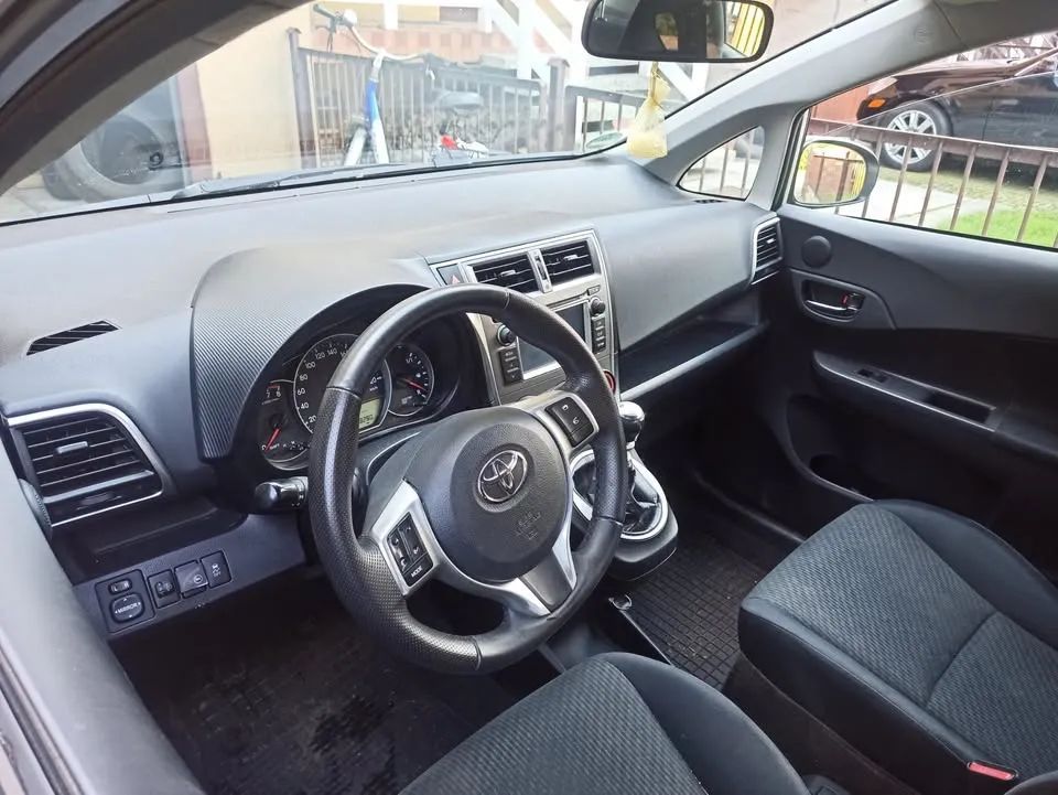 Toyota Verso S Zarejestrowany, 1,3 + LPG (2 letnie), bezwypadkowy