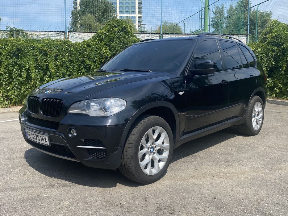 Продам BMW X5 E70 2013 3.0 бензин