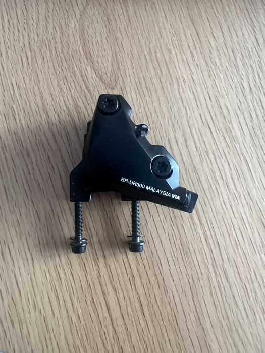 Zacisk hamulca Shimano BR-UR300