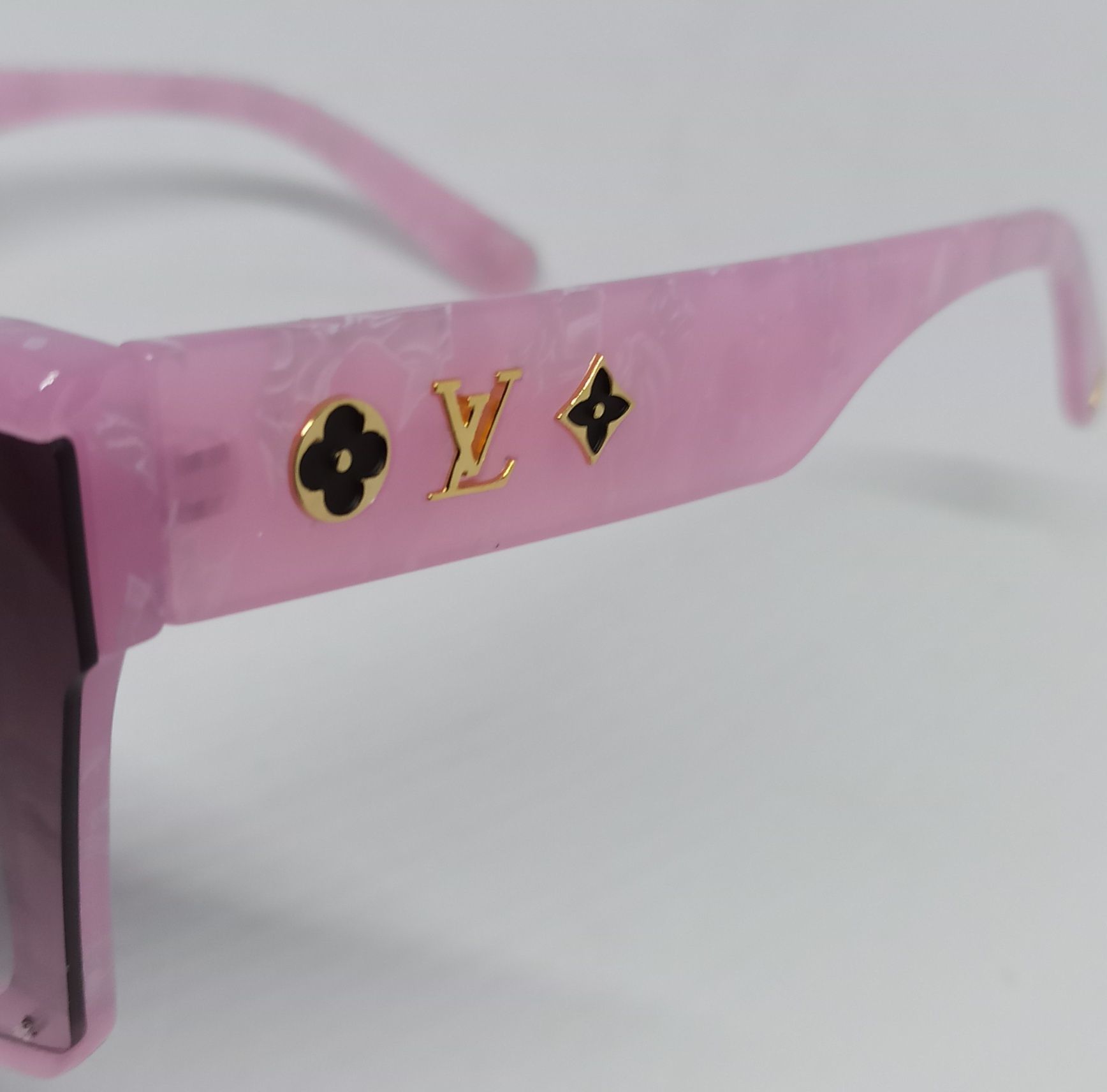 Louis Vuitton очки маска женские серый градиент в розовом мраморе