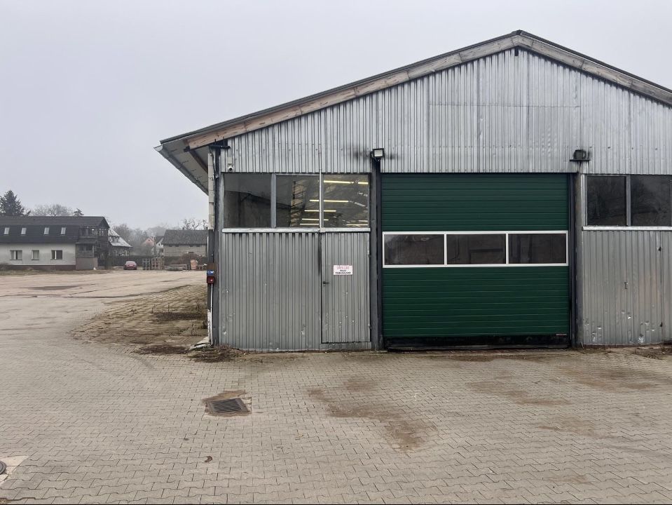 Hale produkcyjne przy granicy z Niemcami 1,6 ha
