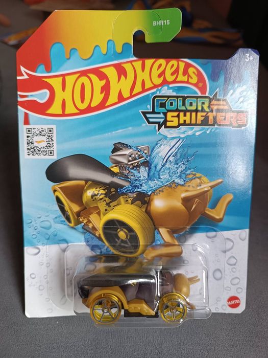 Машинка hot wheels