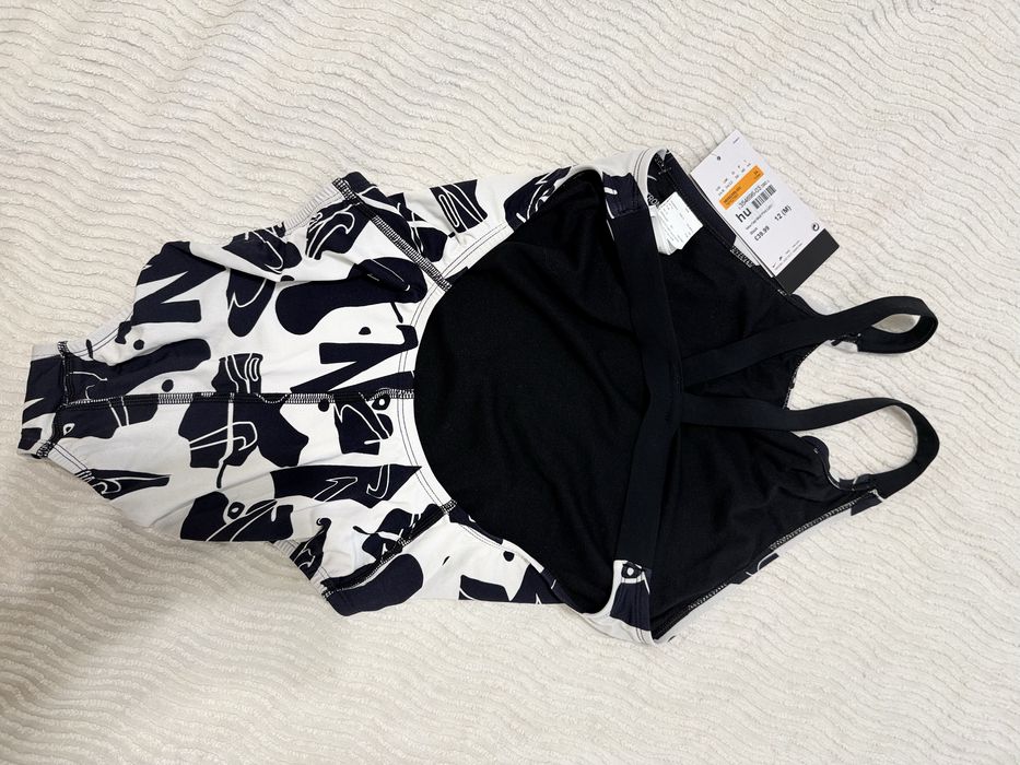 Купальник суцільний жіночий Nike Multiple Print Fastback чорний