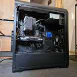 Komputer stacjonarny – Ryzen 5 / 16 GB RAM / RX 570 / SSD + HDD