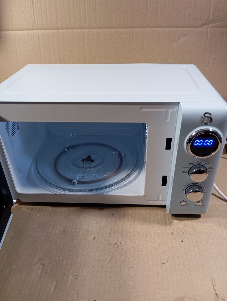 Mikrofalowa retro z serii Swan moc 800 W