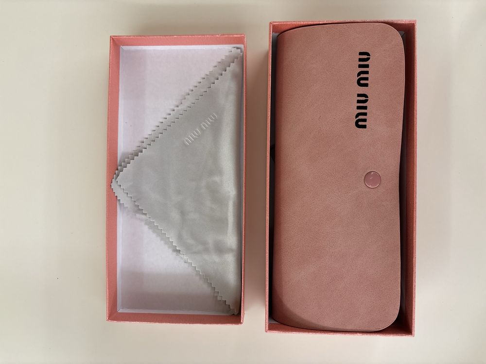 Oculos de Sol Miu Miu