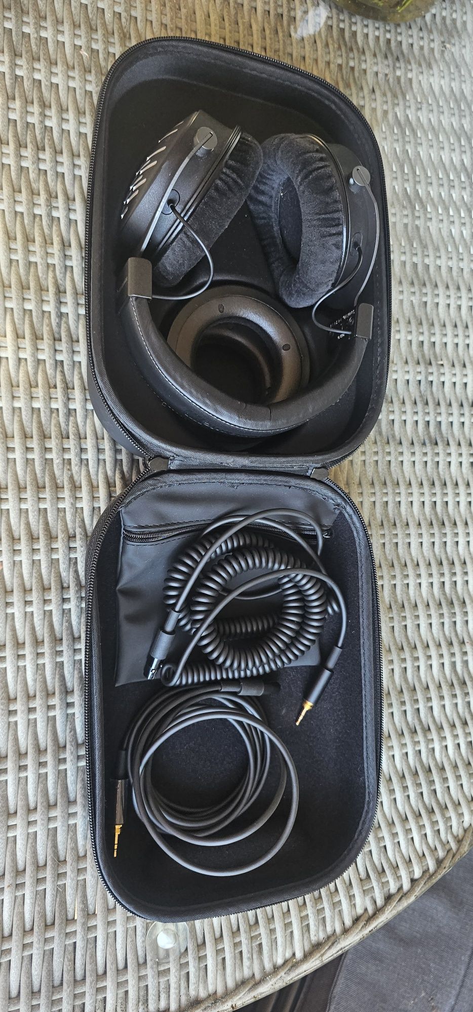 Beyerdynamic DT 1990 Pro