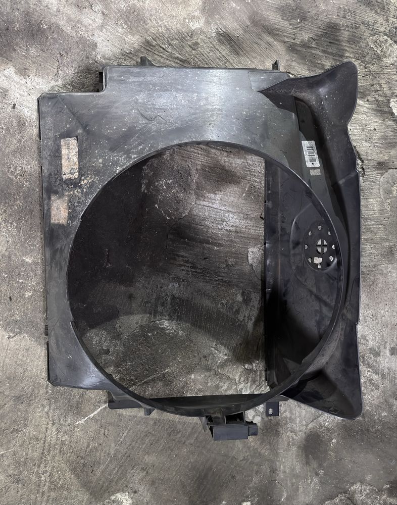 Resguardo ventoinha Bmw E39 520d