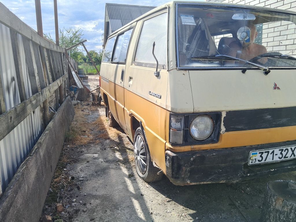 Продам авто Mitsubishi L 300