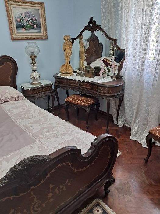 Mobília de casal Luís xv maravilhosa