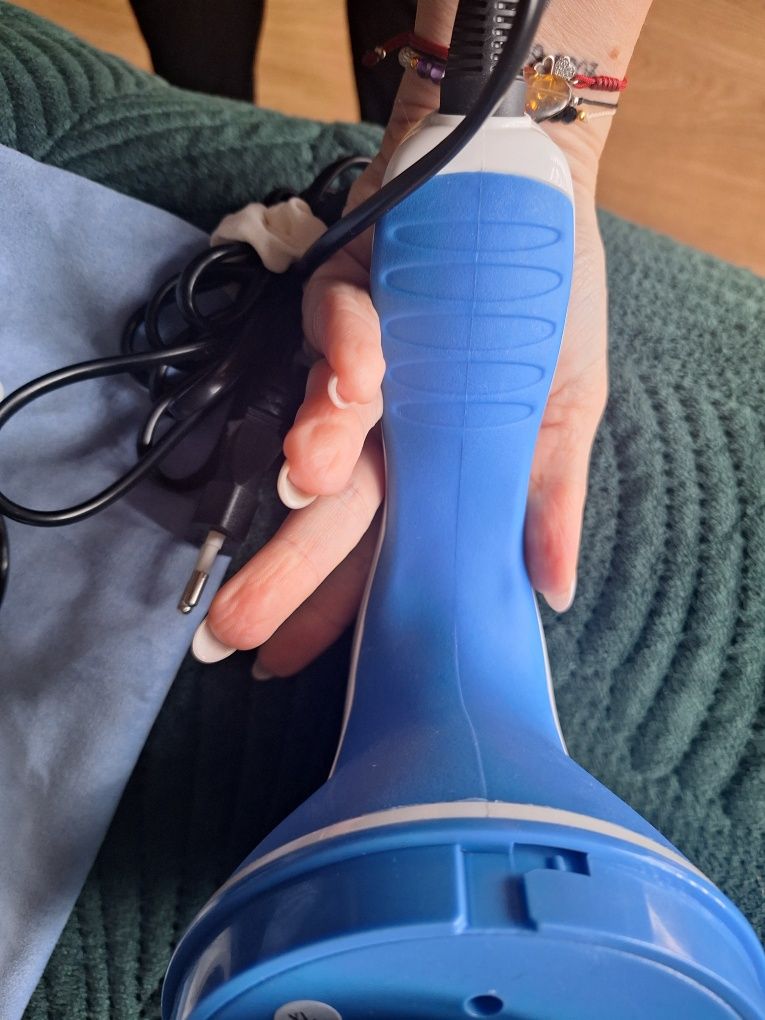 Zestaw masażer elektryczny antycellulitowe wyszczuplający cellublue