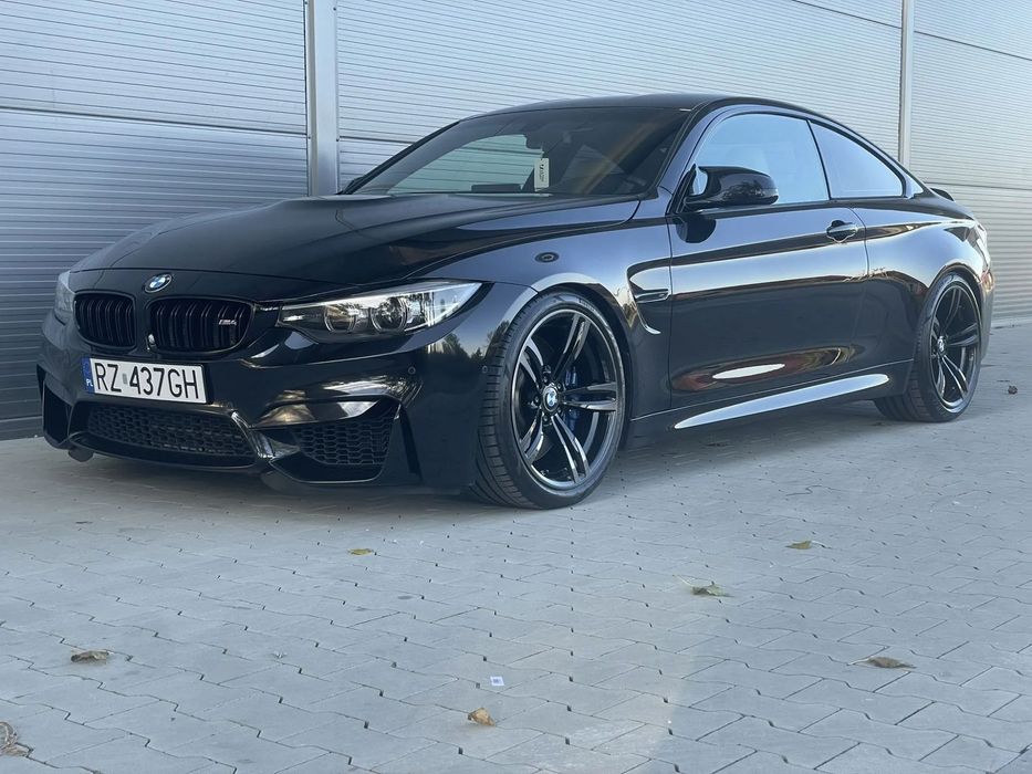BMW M4 BMW M4 / 82tys km / 520KM / Kosa /  Doinwestowana na max  / Okazja