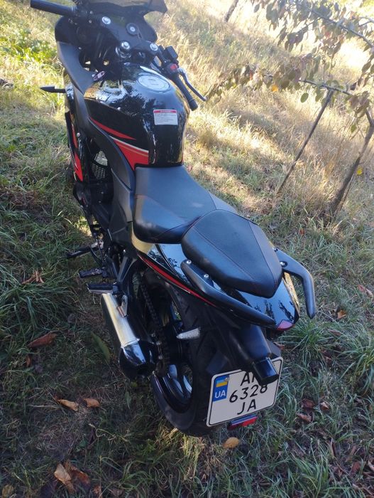 Продам мотоцикл Viper f2