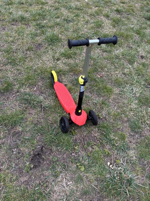 Hulajnoga trójkołowa Decathlon