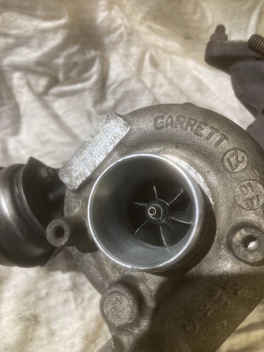 Turbo 1749 bom estado