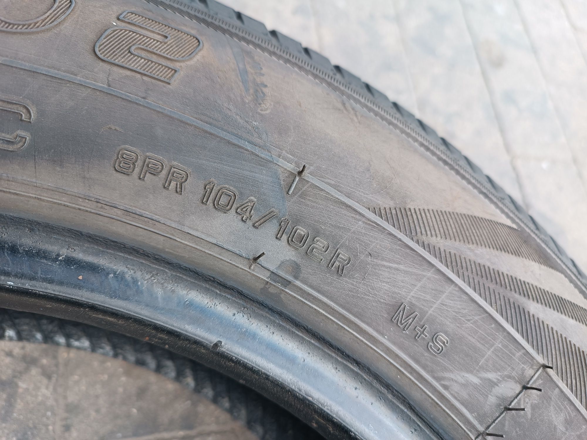 185/75R16C Ovation V-02