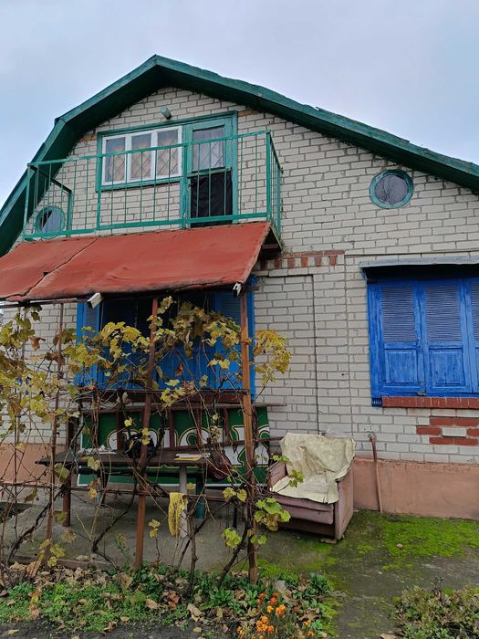 Продам дачу возле Днепра