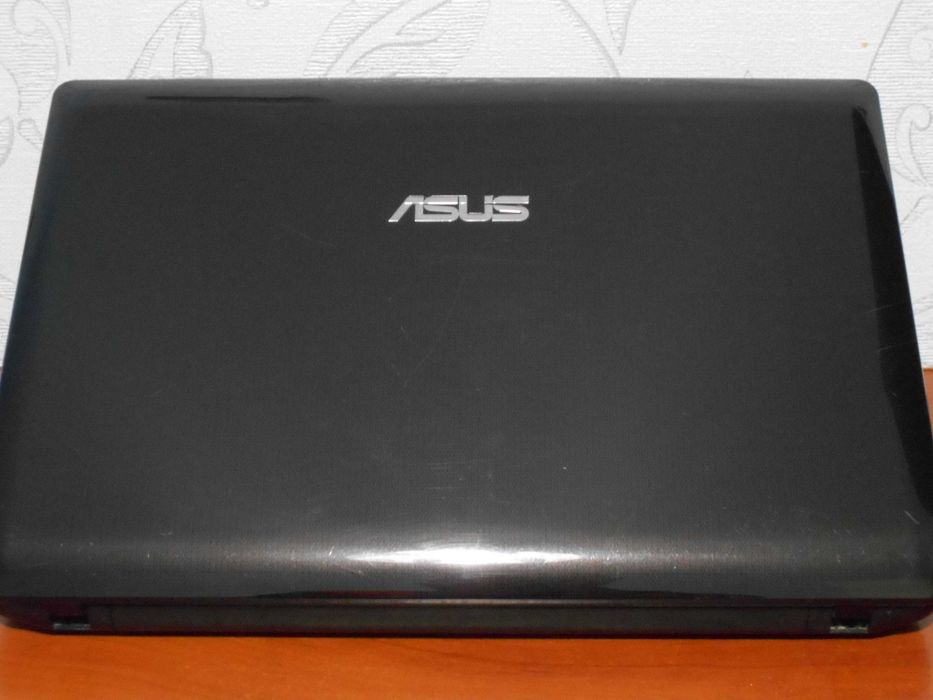 Игровой Ноутбук Asus K52J - 15,6" - 4 Ядра - Core i5 - Ram 4Gb - Идеал
