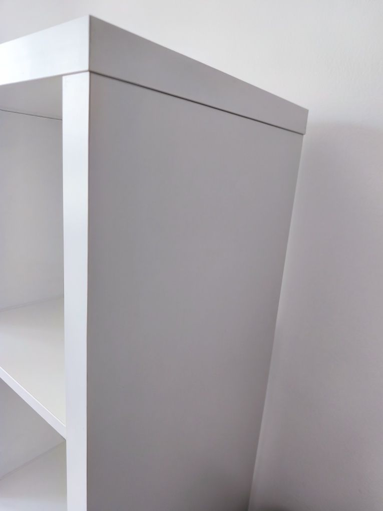 Estante Kallax IKEA 42x147, bom estado
