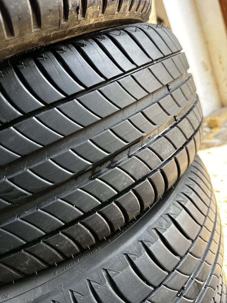 Opony letnie Michelin Primacy 3 - 215/50/R18 - 2020