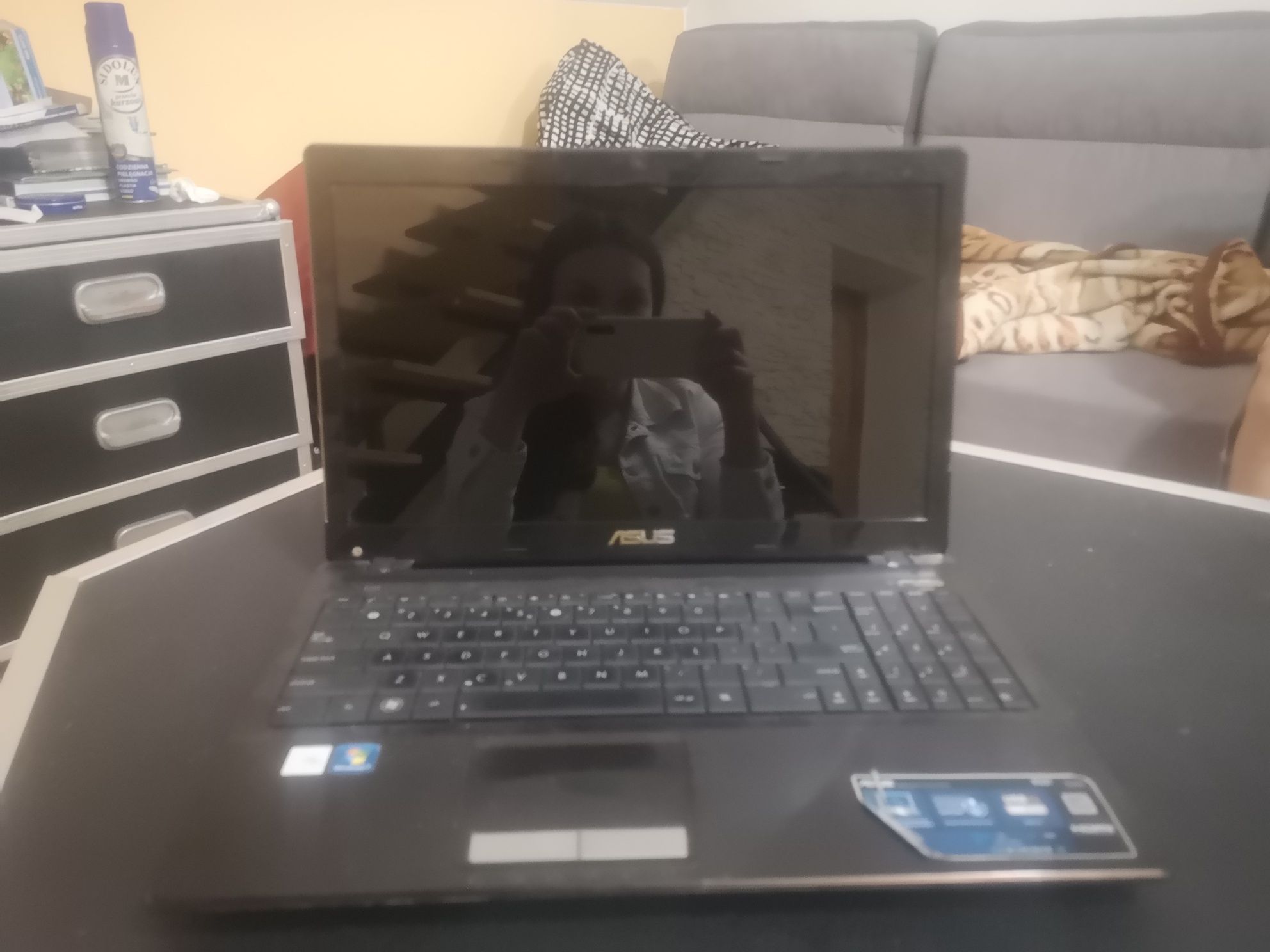Komputer laptop notebook ASUS do naprawy lub na części