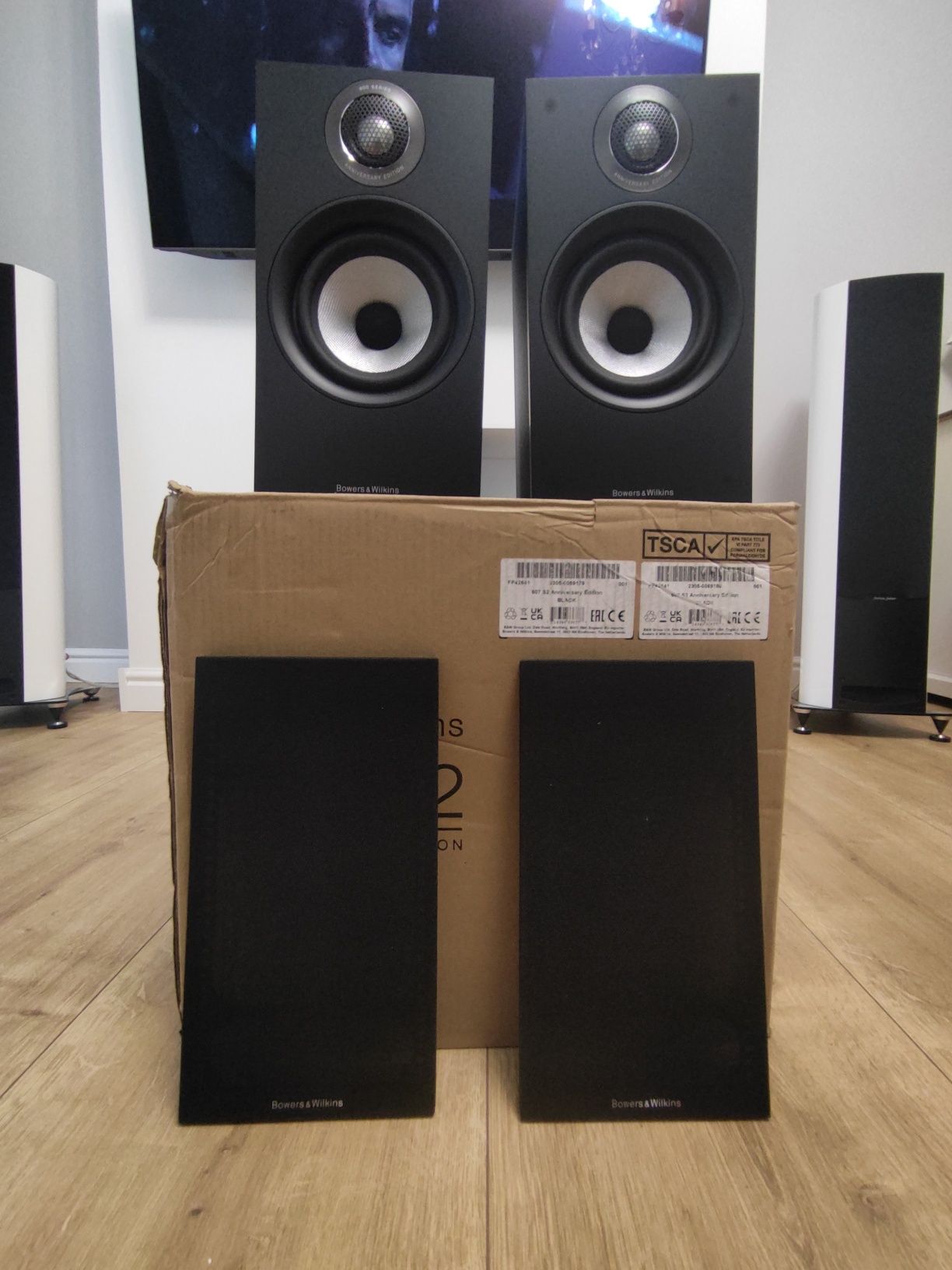 Bowers Wilkins 607 S2 glosniki