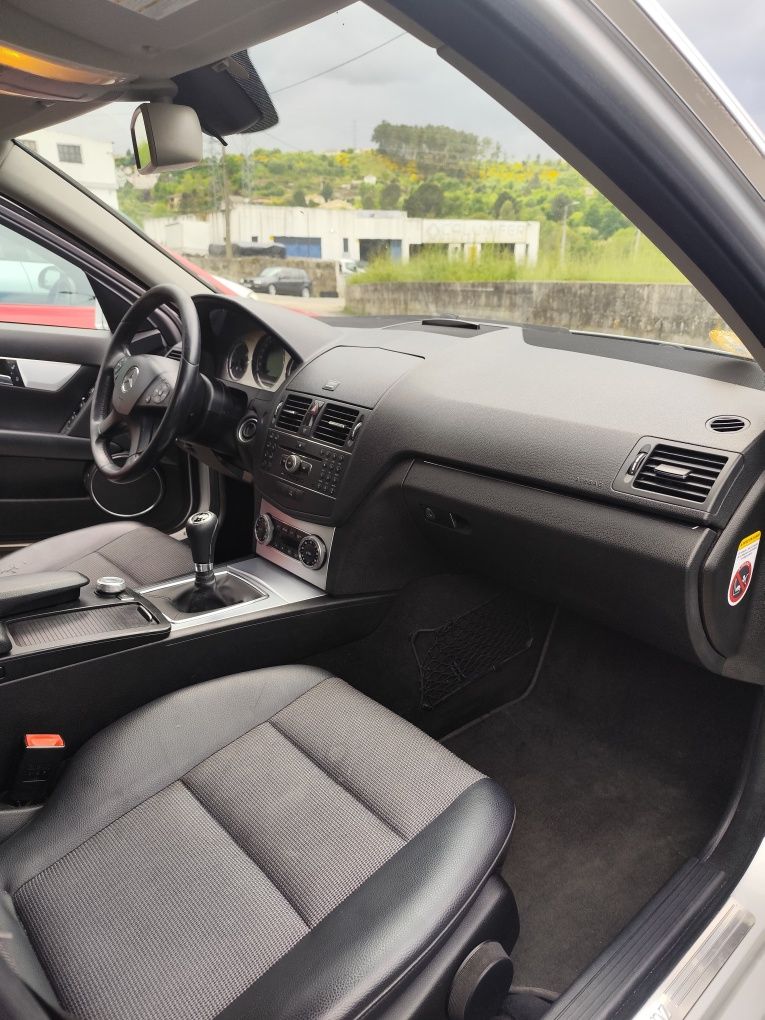 Mercedes benz c200
