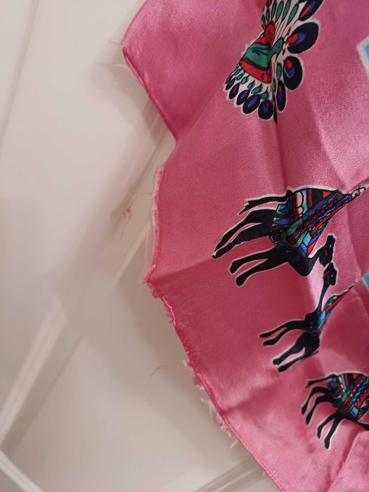 Vintage apaszka „Souvenir of Aden” – orientalny wzór, wielbłądy, mapa