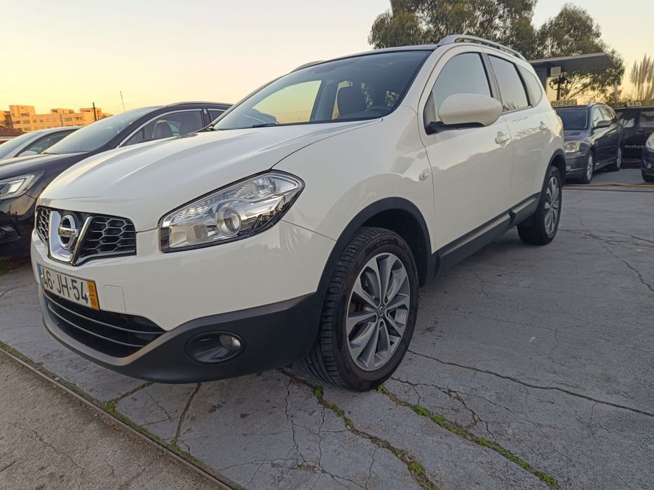 Nissan Qashqai +2 1.5 dCi Tekna Sport 17