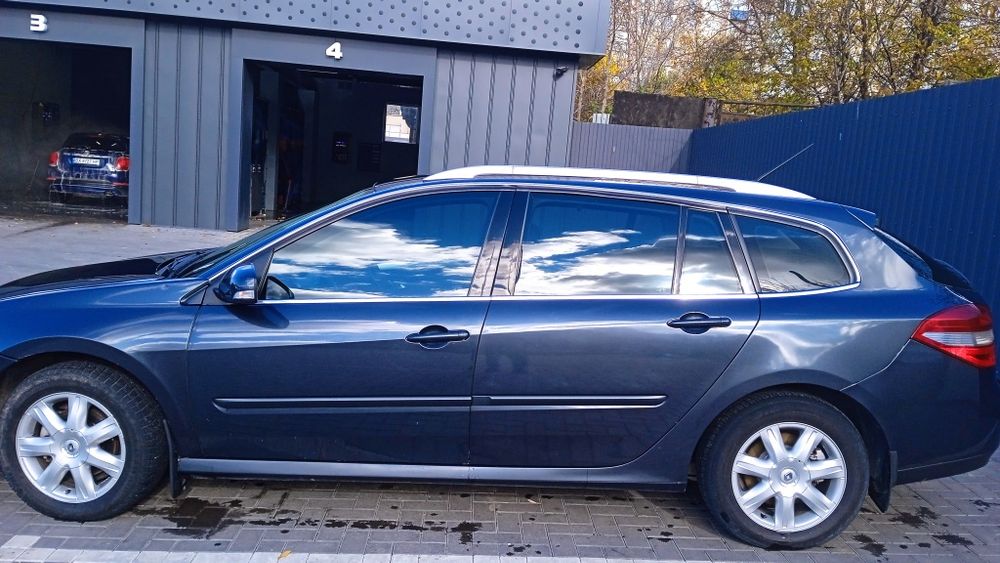 Рено лагуна3 2008 р.в.