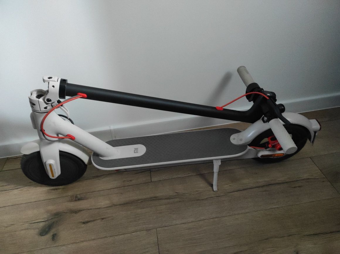 Hulajnoga elektryczna Xiaomi Scooter 3