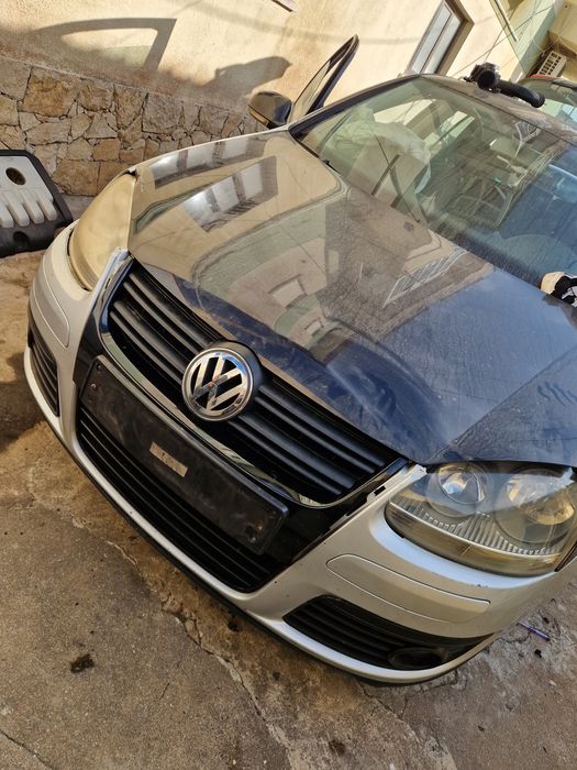 Vendo para-choques frente golf V R32