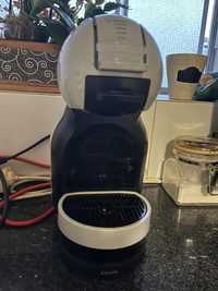 Maquina cafe dolce gusto