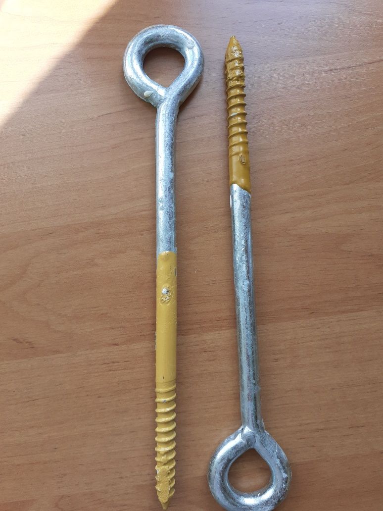 Wkręty śruby  z uchem o długości całkowitej 27,5 cm do drewna lu