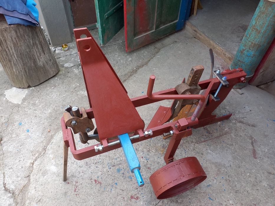 Відрізні диски, ножі. До плуга, культиватора, копалки  фрези...