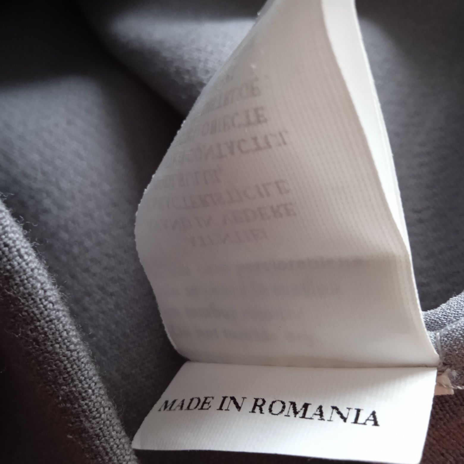 Elegancka sukienka r M stan bdb wręcz idealny