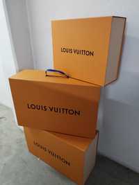 Caixas de malas vazias da Louis Vuitton