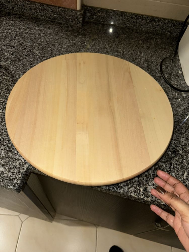 Tabua de mesa ika
