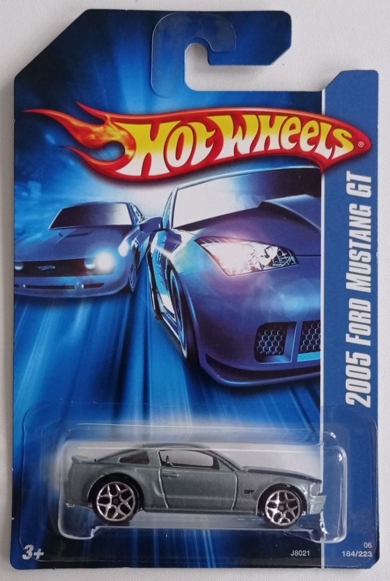 Hot Wheels 2005 Ford Mustang GT