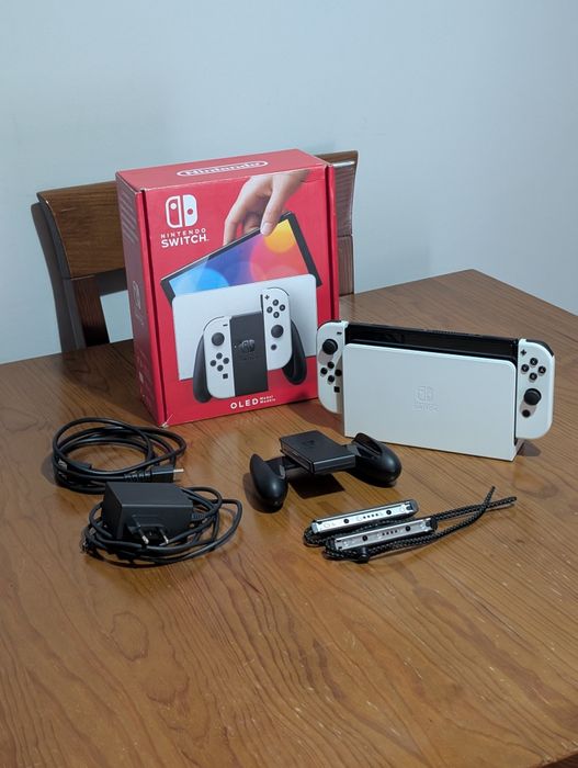 Nintendo Switch OLED - Excelente Estado