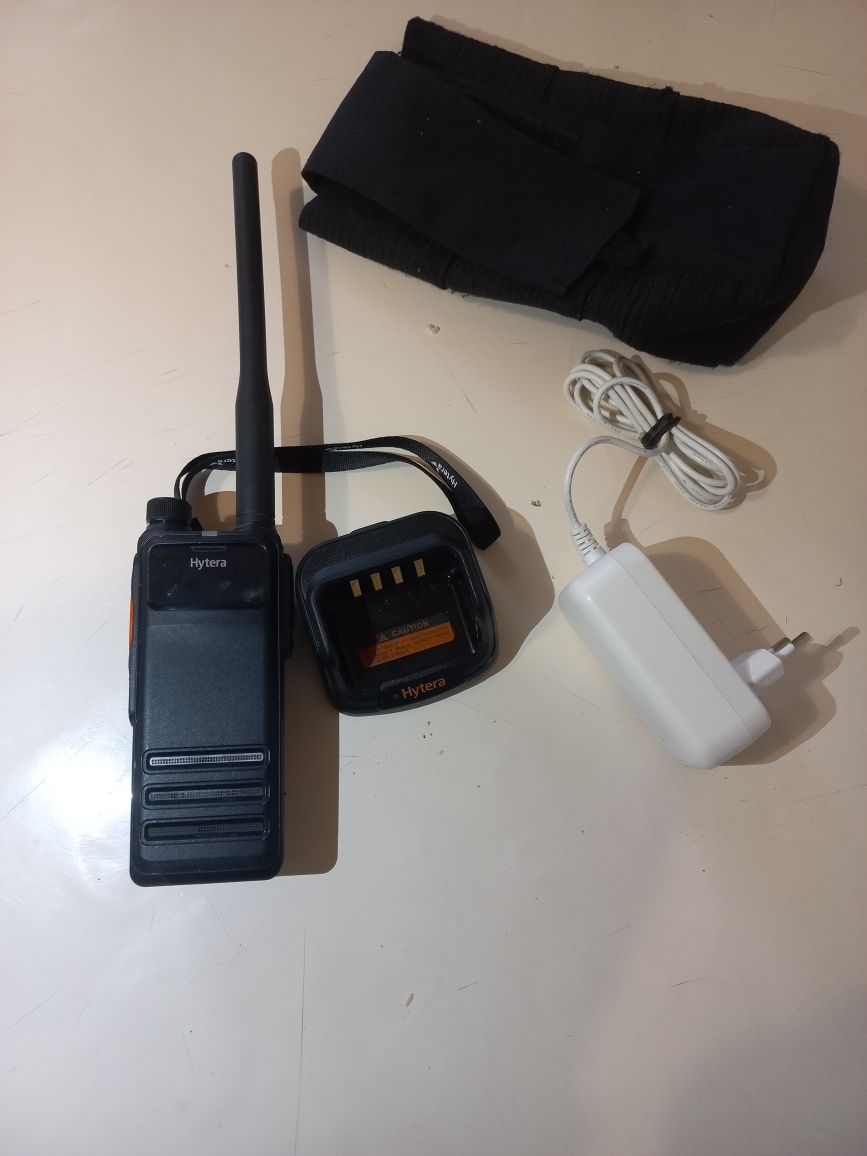 Рація Hytera HP705 VHF — портативная цифровая 136–174 МГц 5 Вт
