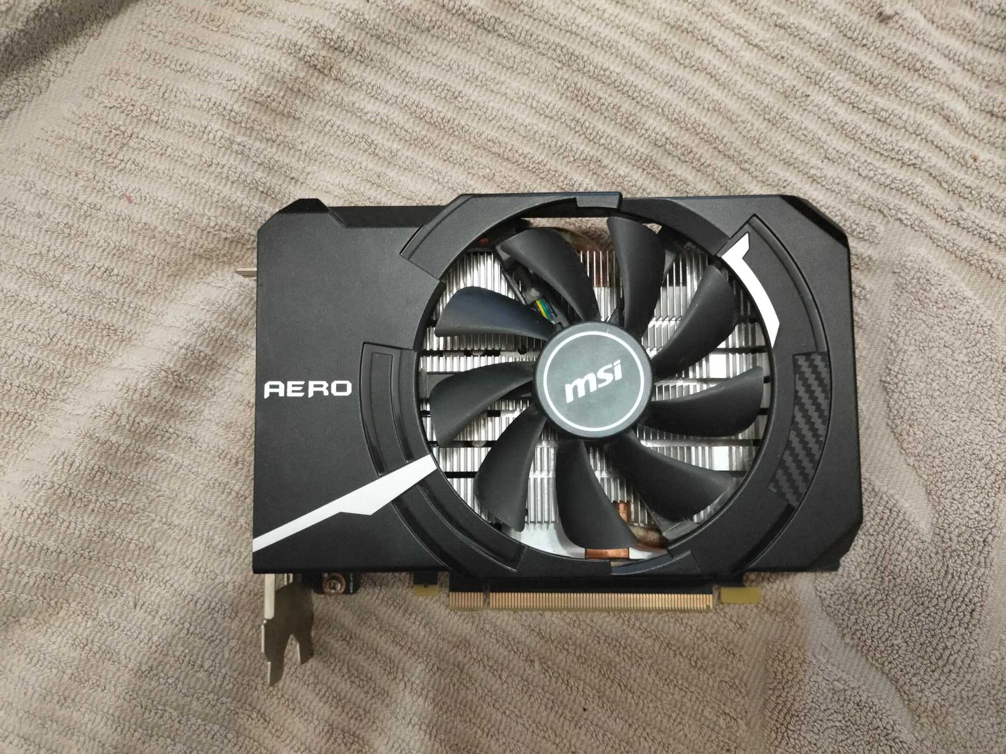 GTX 1660 Super игровая видеокарта в отличном состоянии