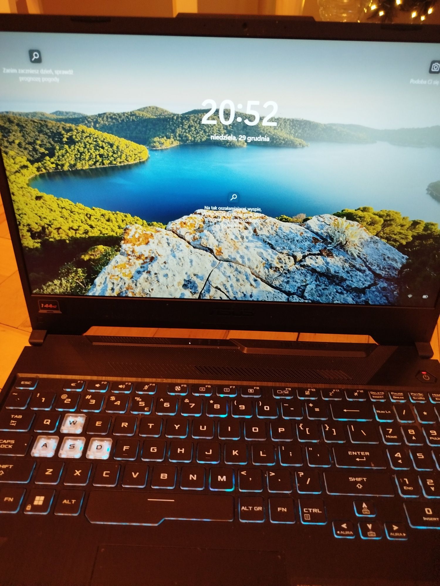 Sprzedam laptop gamingowy Asus TUF Gaming F15 GTX1650