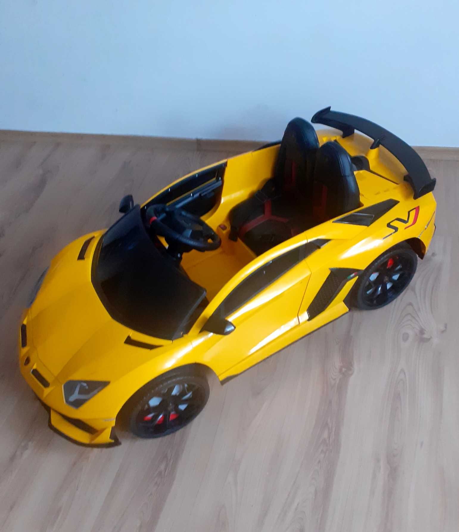 TOYZ Lamborghini pojazd na akumulator