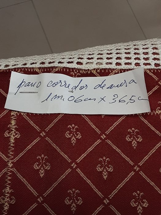 Corredor de mesa bom tecido