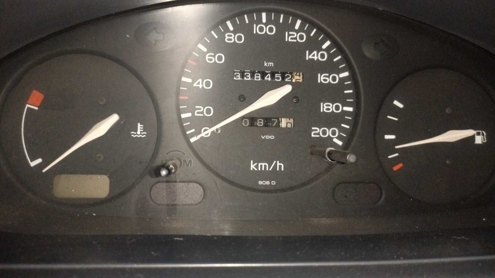 Nissan mikra k 11
