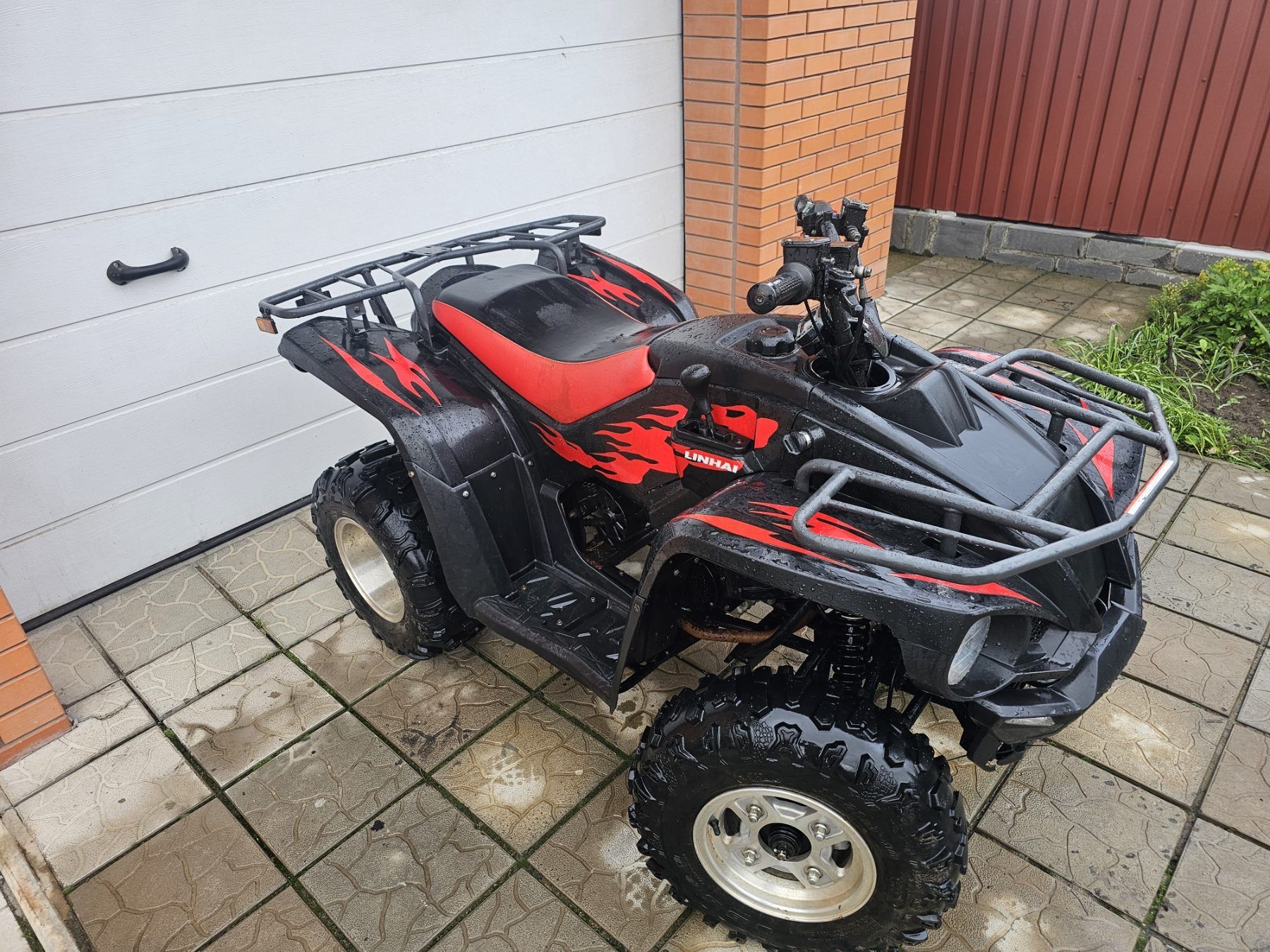 Квадроцикл linhai   Z 180 гарний стан ціна за 1 шт.
