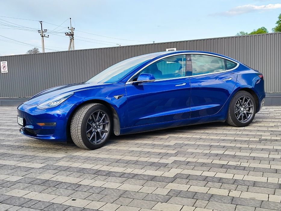 Tesla Model 3 Long range Dual motor