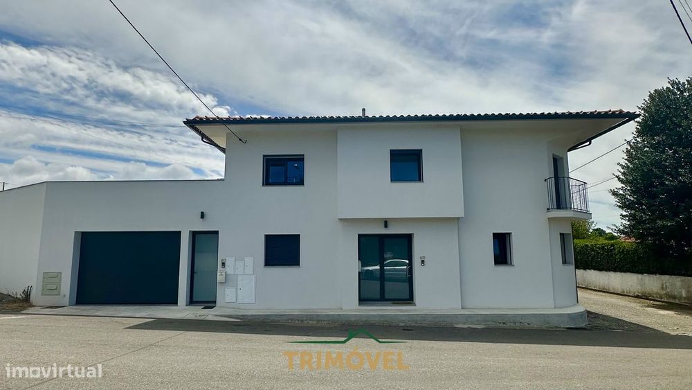 Andar Moradia T3 em Loureiro, Oliveira de Azeméis