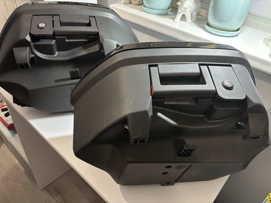 Kufry boczne Yamaha MT07 tracer MT09 tracer FJR 1300